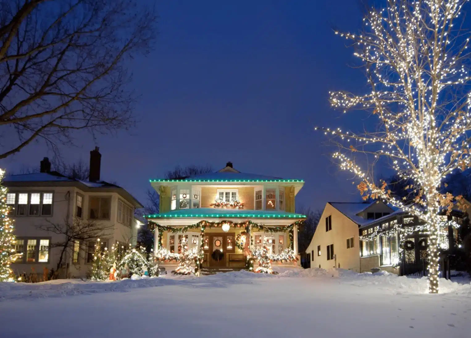 Professional holiday lighting