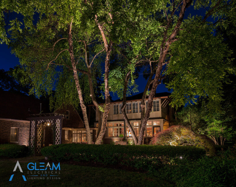 Outdoor Lighting Company picture of beautiful home showcasing our outdoor lighting